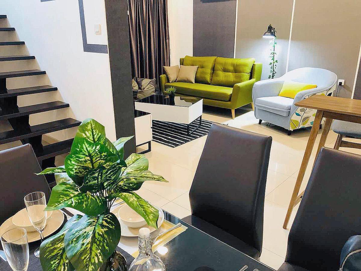 דירות Kangkar Teberau The Loft מראה חיצוני תמונה